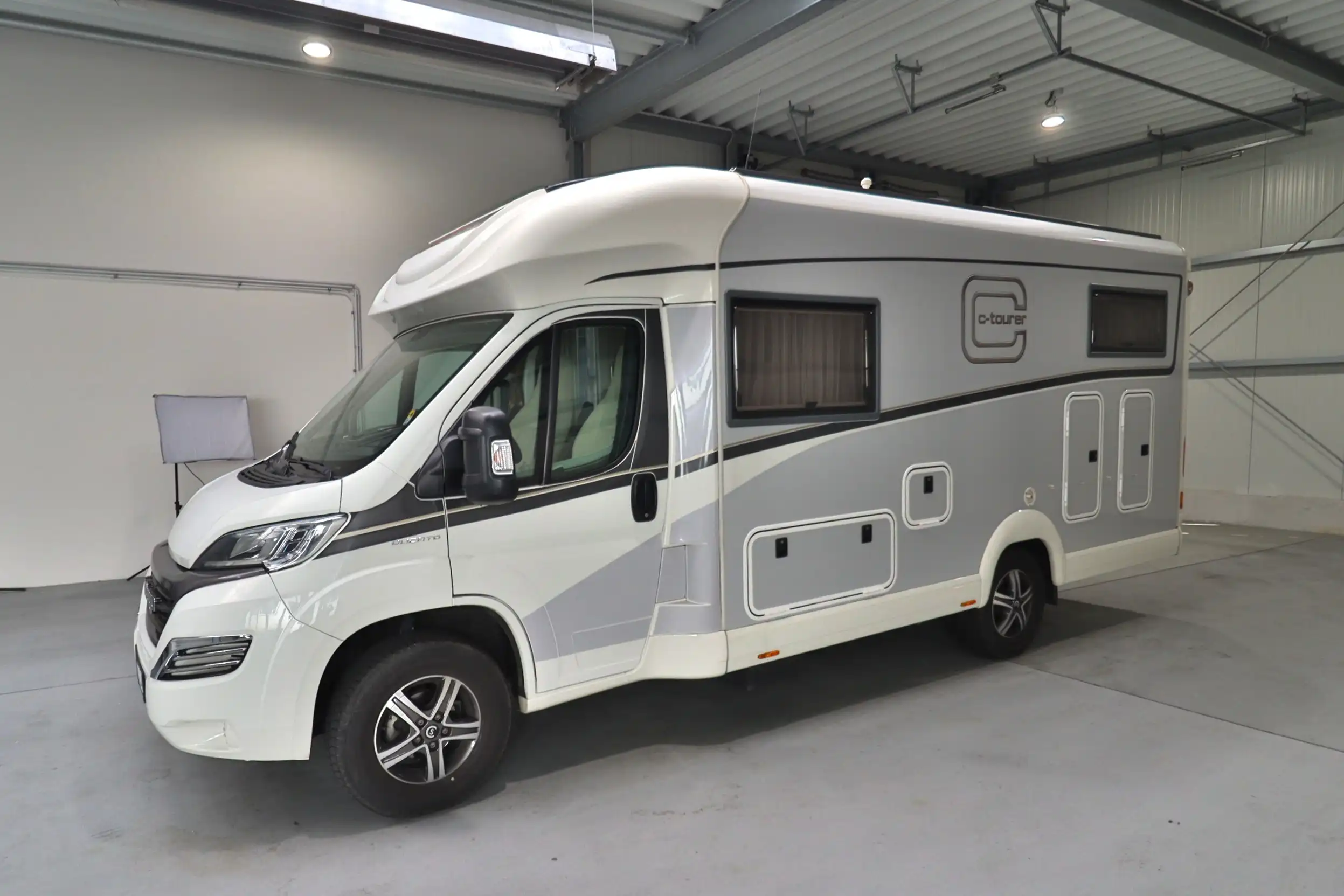 CARTHAGO C-Tourer 143 LE